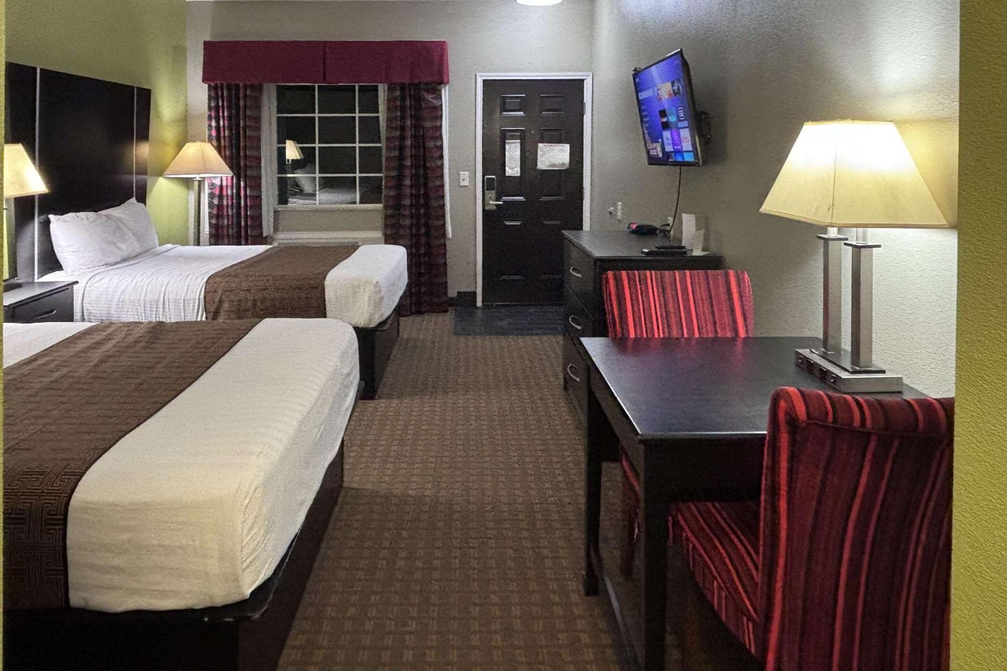 Rodeway Inn Dilley Ngoại thất bức ảnh